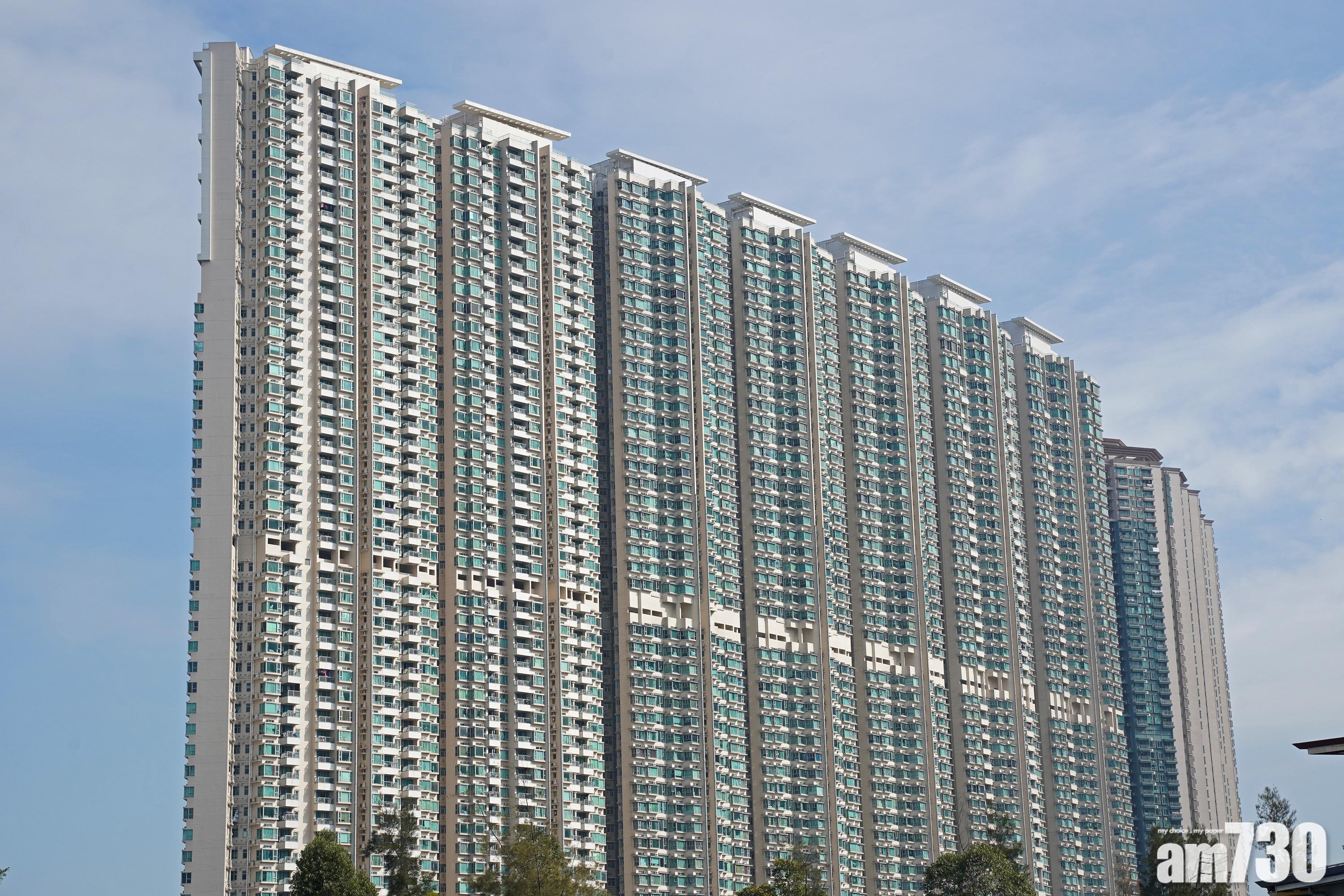 東涌藍天海岸套三房機場海景戶,獲用家零議價承接,成交價860萬元。(資料圖片)