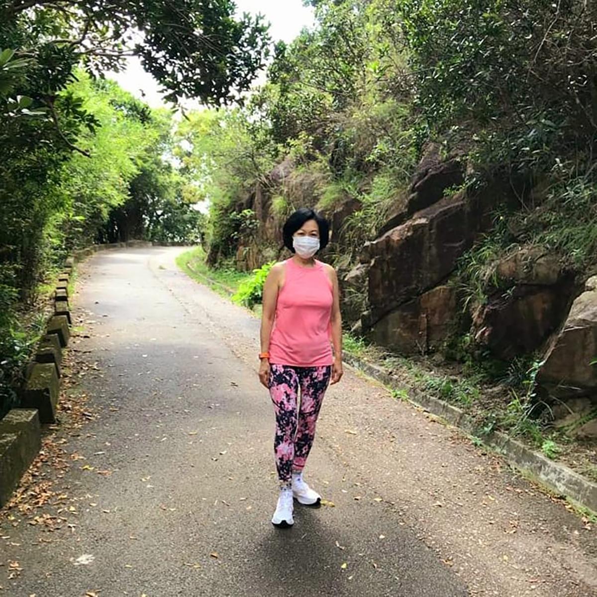 葉劉淑儀不時分享行山照。(葉劉淑儀IG圖片)