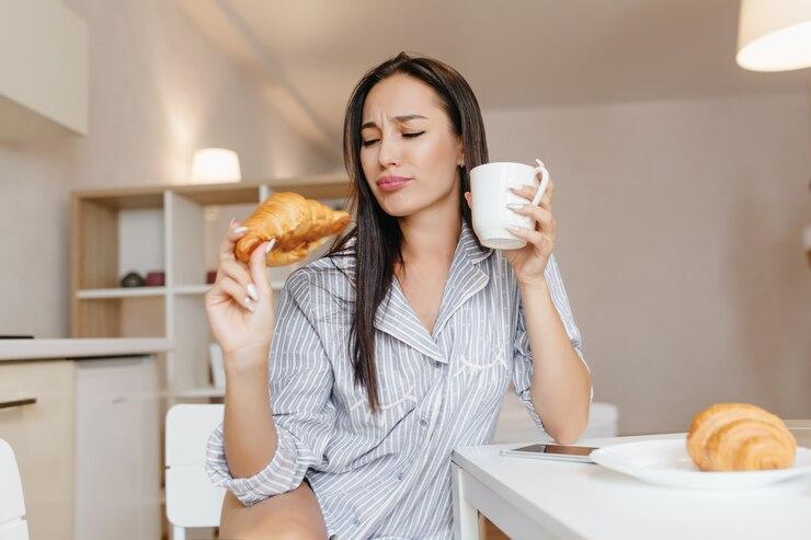 不吃早餐增糖尿心血管風險?1時段內進食致肥率增50% 營養師揭最佳進食時間