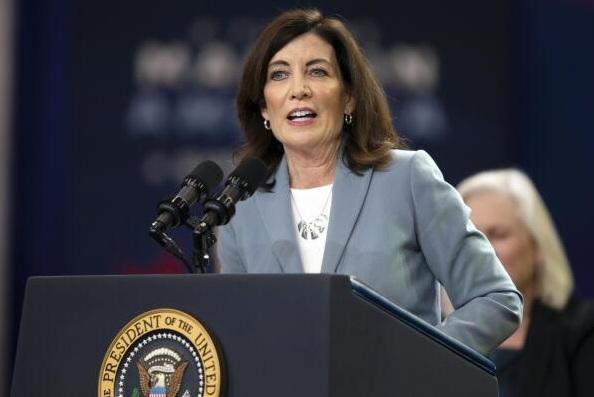 紐約州州長霍赫爾。(資料圖片)