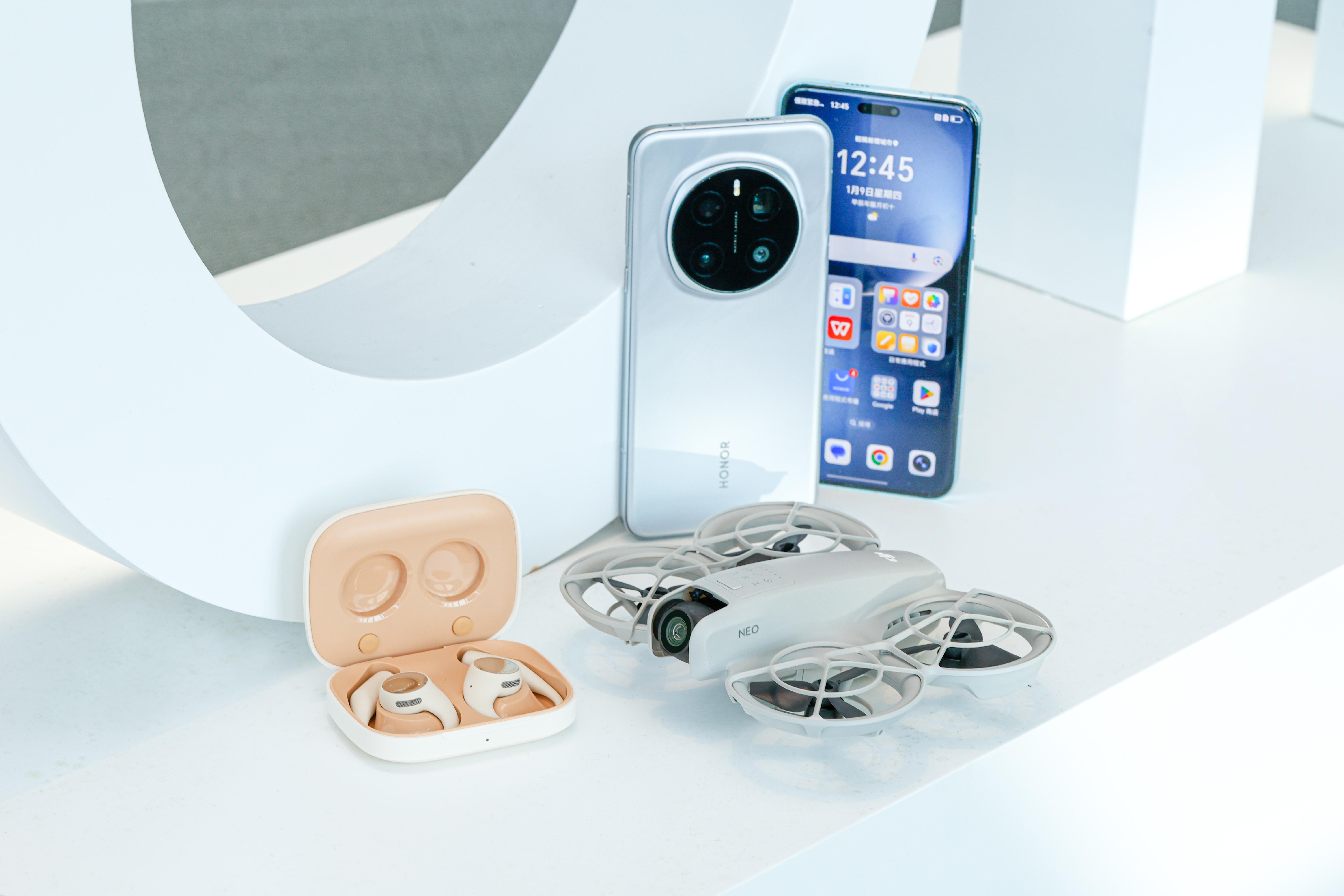 購買HONOR Magic7 Pro 16 + 1TB即送DJI Neo航拍無人機,購買12 + 512GB即送HONOR Earbuds Open。