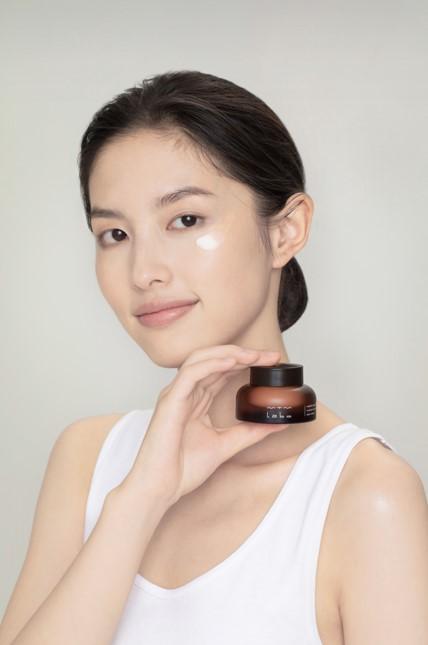 蛇年限定美妝|mtm labo custom-blended reishi eye cream $1,430/15g