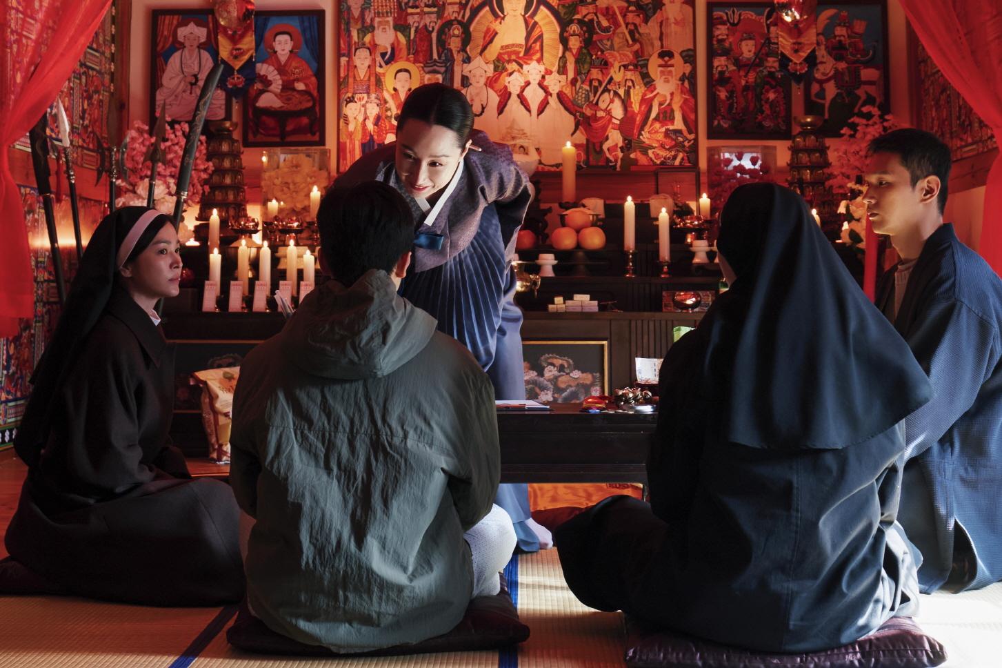 《驅魔黑修女》