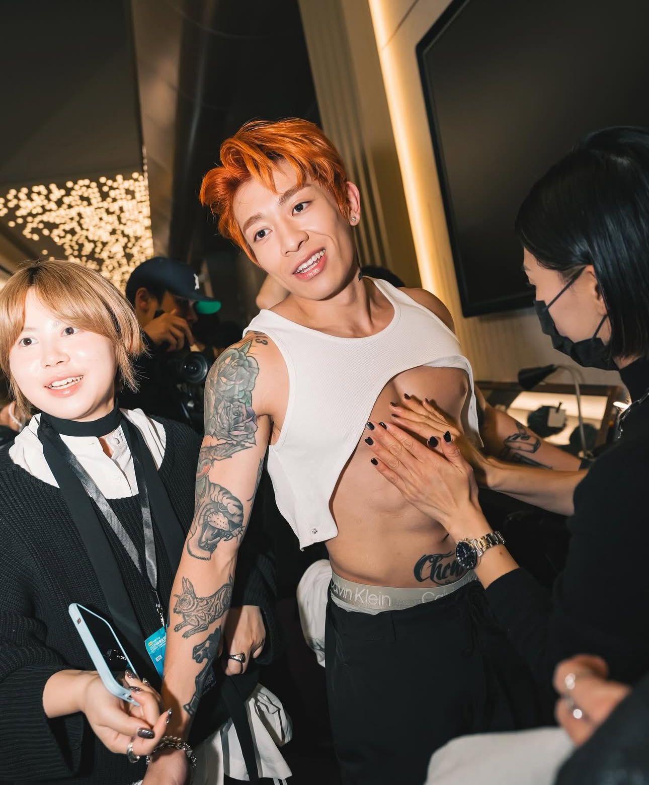 Tyson Yoshi表示當晚服裝,原本的露出度比頒獎禮見到時還要大。