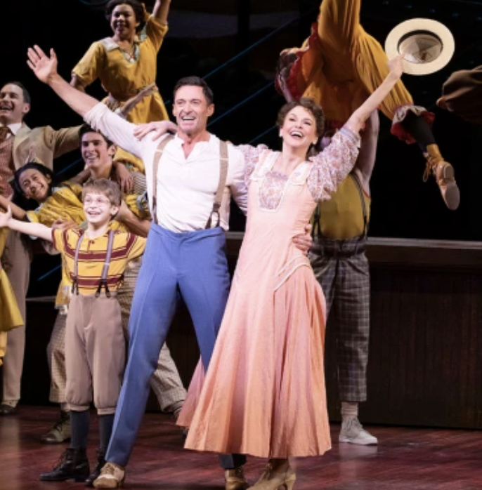 Hugh Jackman與Sutton Foster兩人本是有家室的人,因合作舞台劇而走在一起。