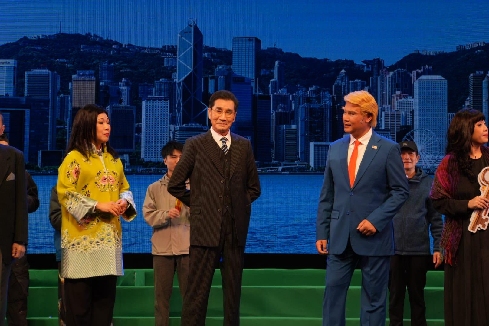 《粵劇特朗普》今次的新版本,加入香港特首李家超及旅遊局局長羅淑佩等角色。