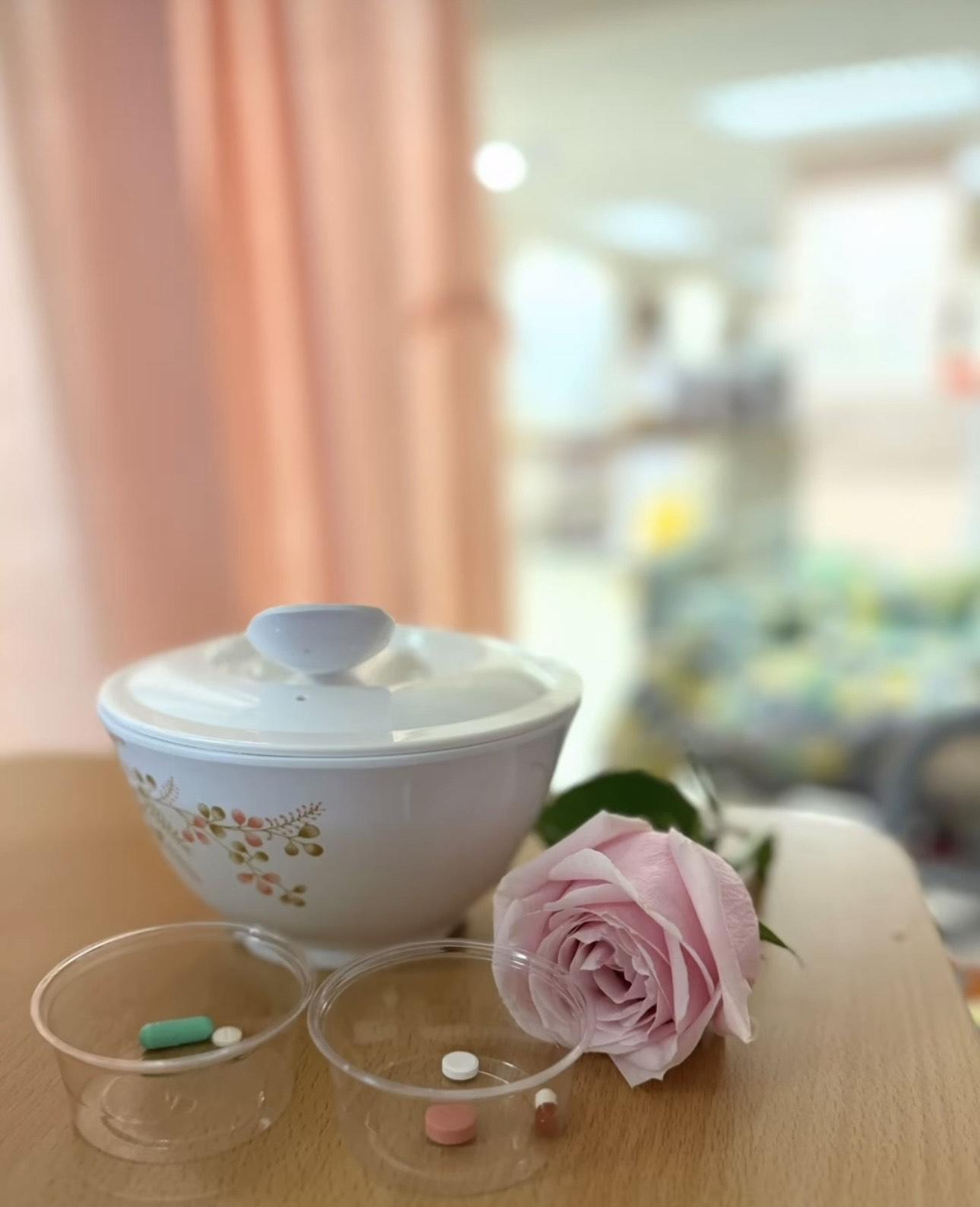 吳文忻透露入院即抽出一公升積水 。