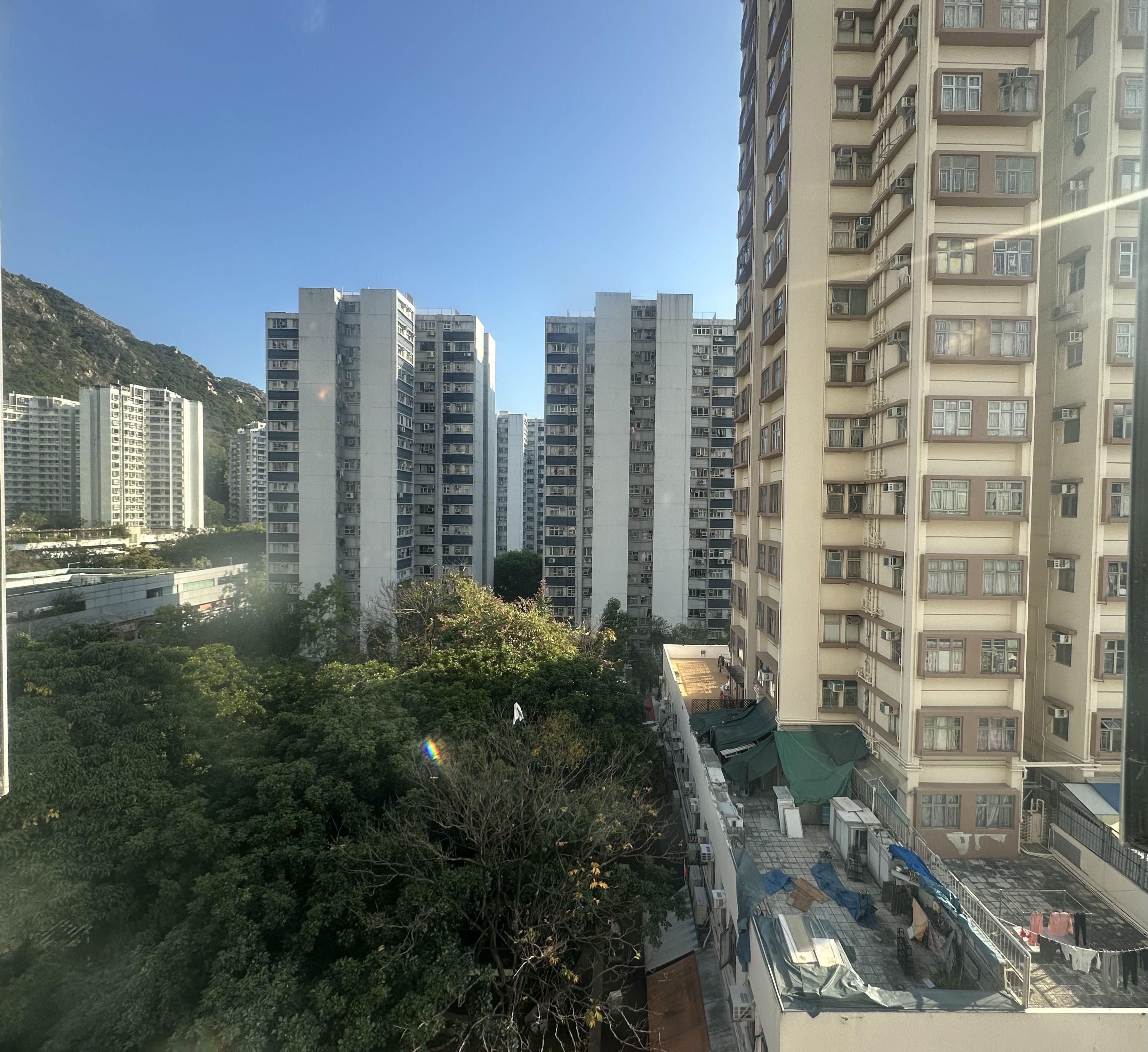 單位景觀主要望樓景及部分山景。