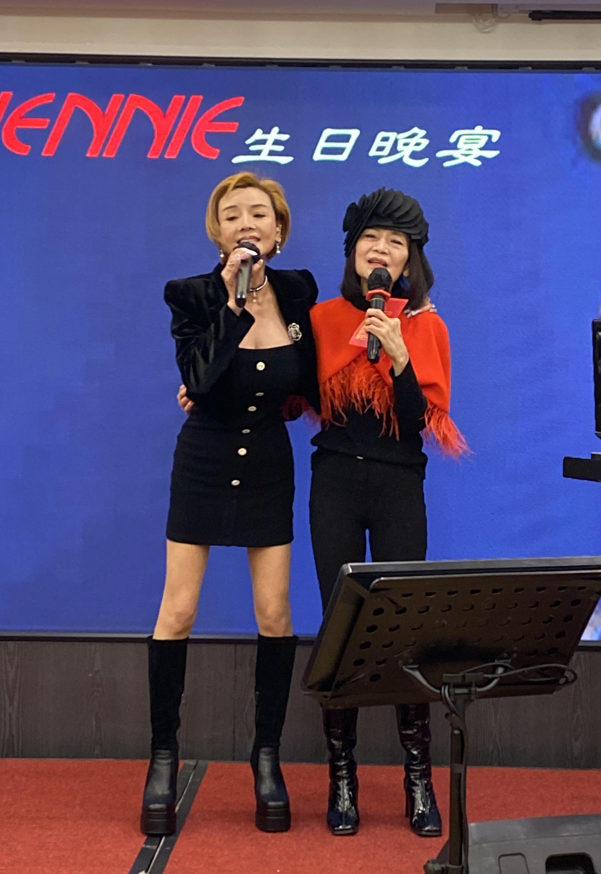 葉子楣、吳麗珠