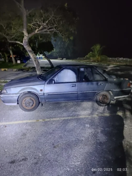 楊女被發現倒斃在座駕內。(互聯網)