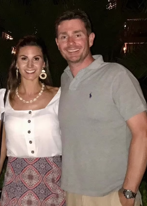 Kelly堅持要丈夫求醫,救回他一命。(互聯網)