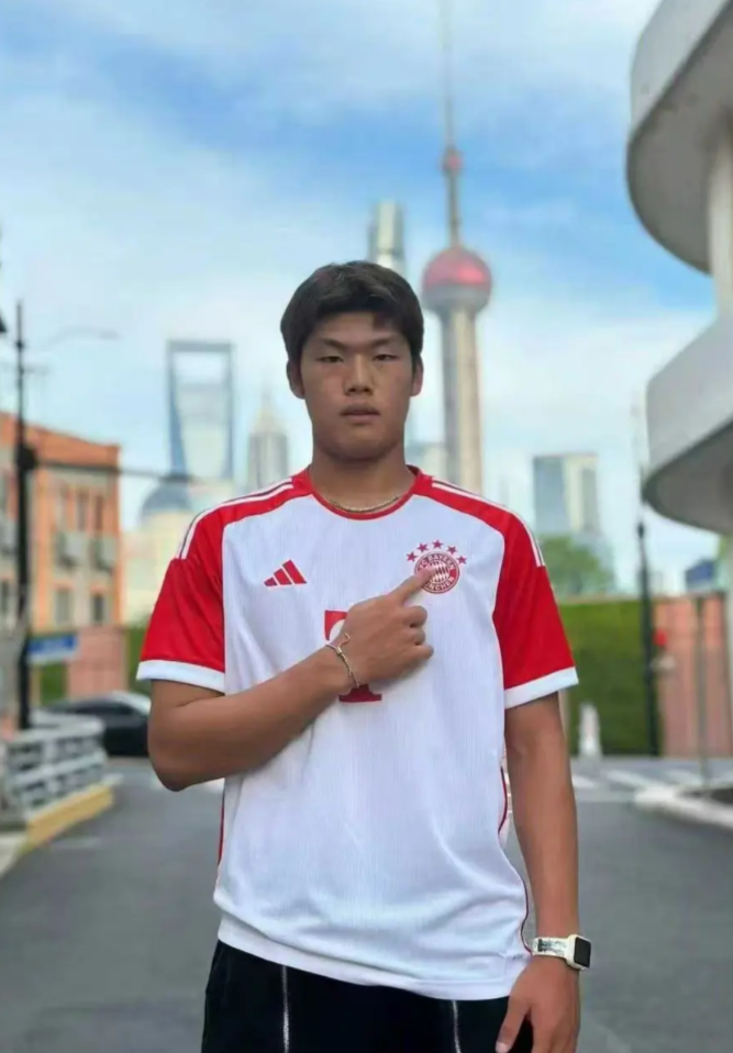 郭嘉璇在北京國安梯隊一直表現出色,2023年還被拜仁慕尼黑選入他們的世界隊。(小紅書)