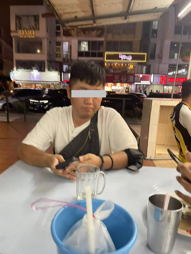 少女留言稱該名男子是她男友。(互聯網)