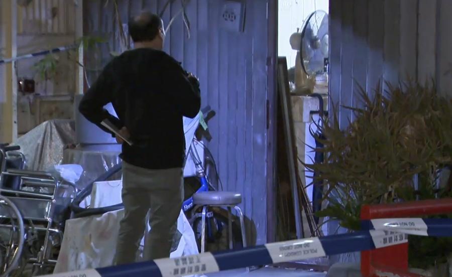 警員封鎖現場通宵搜證。(有線新聞截圖)