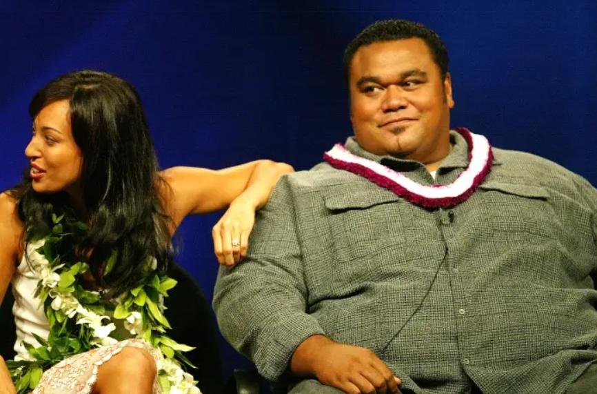 (左起)Aya Sumika和Peter Navy Tuiasosopo。(網上圖片)