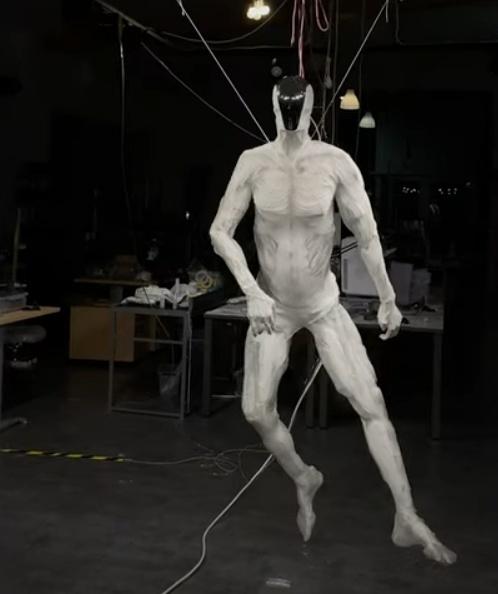 亦有人形容Protoclone V1是HBO神劇《西部世界》(West world)走進現實。(X)