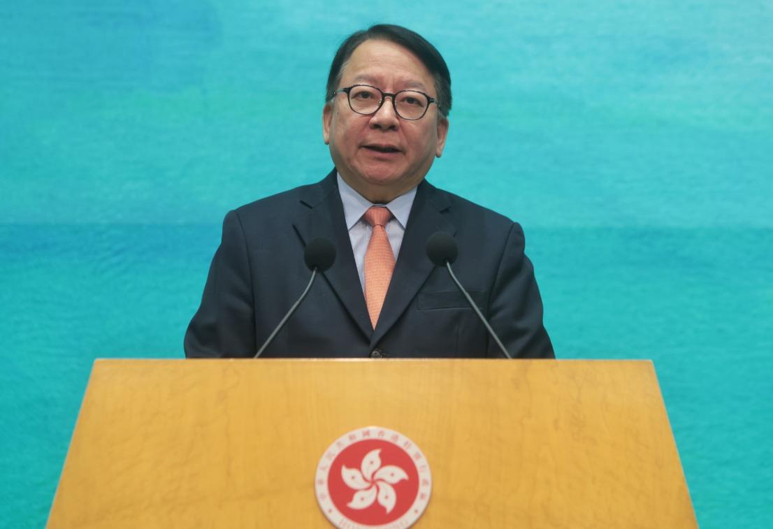 夏寶龍重申,公務員的薪金調整有既定機制。(中通社)