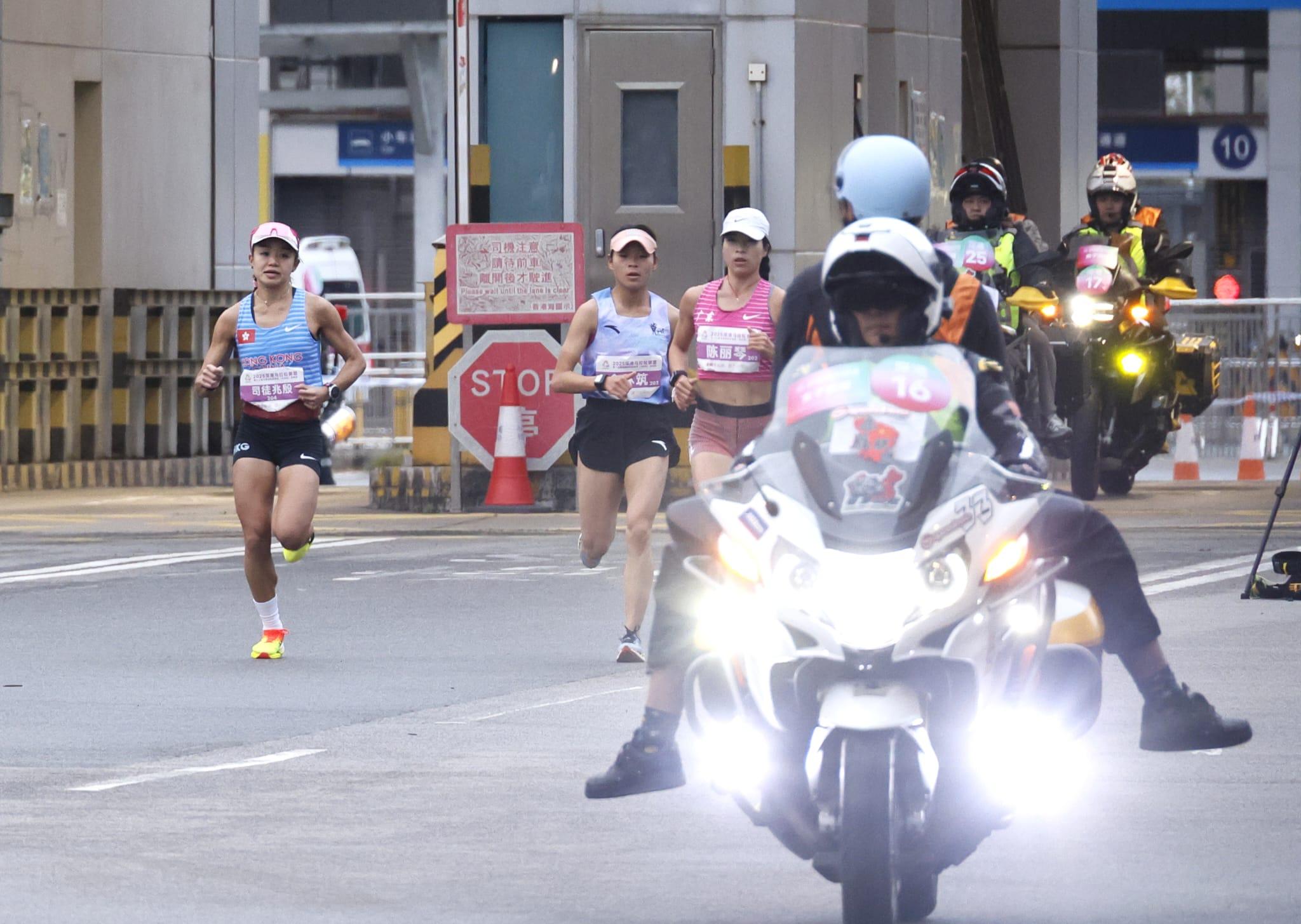 全運會馬拉松測試賽今晨舉行。(林俊源攝)