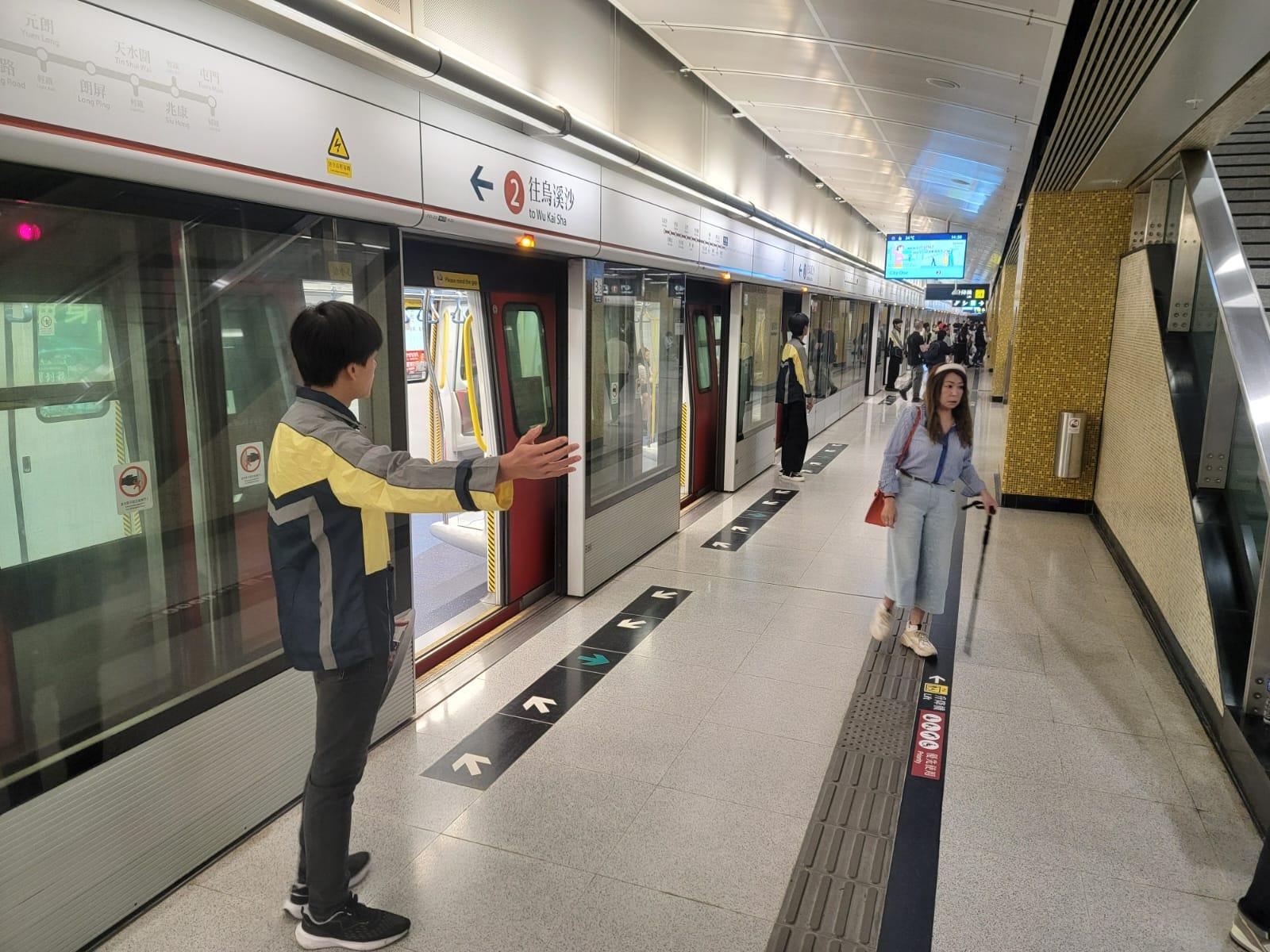 屯門綫會加密班次。(鍾式明攝)