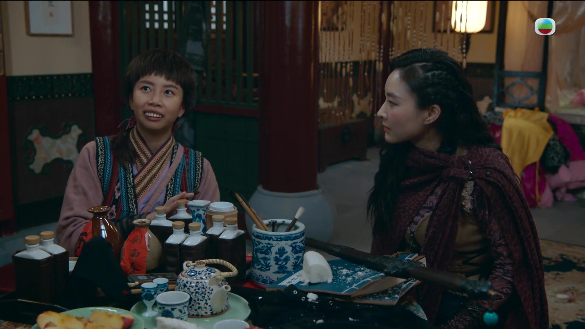 何泳芍新造型被指似真人版Labubu。