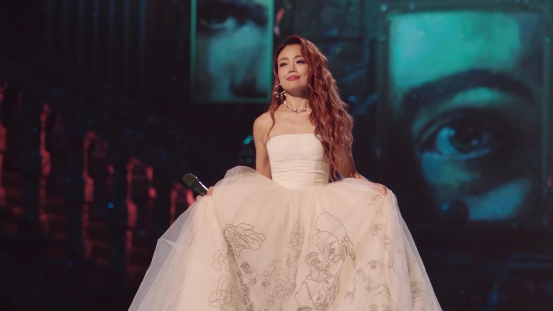 Joey在獻唱《小玩意》時,坦言對婚姻偶有憧憬。