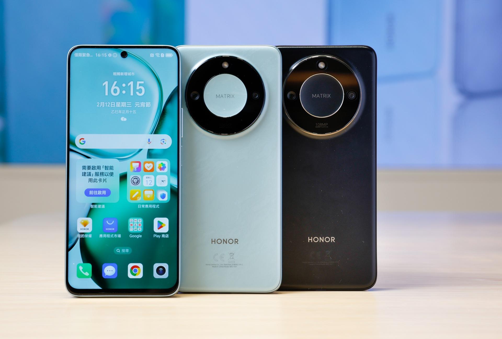 採用6.8吋120Hz更新挖孔屏設計,備有海湖青和典雅黑兩款選擇。