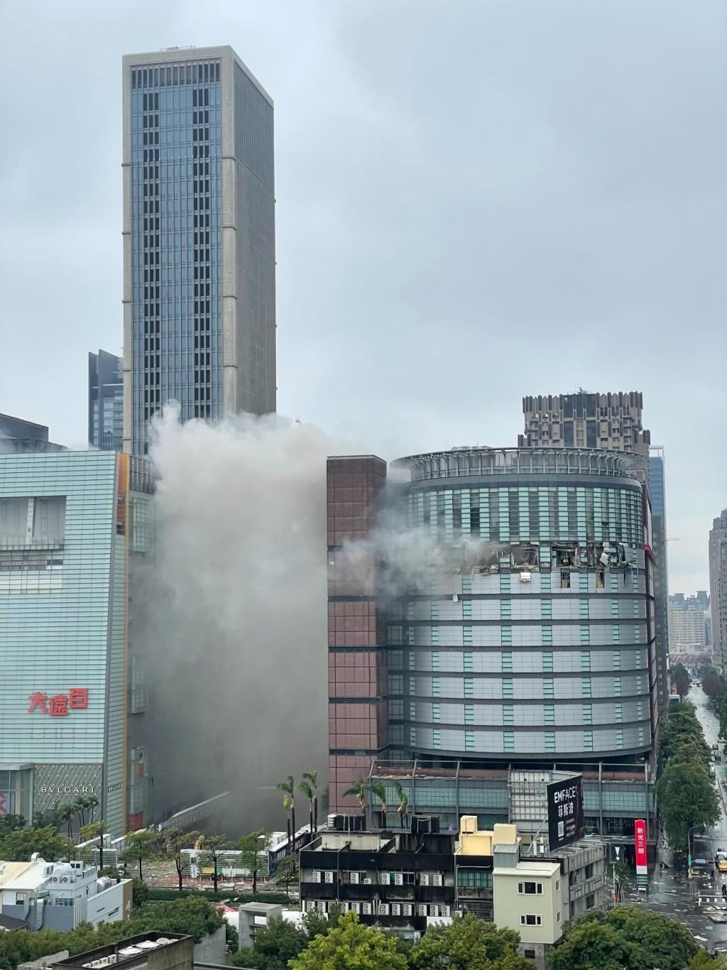 台中新光三越氣爆