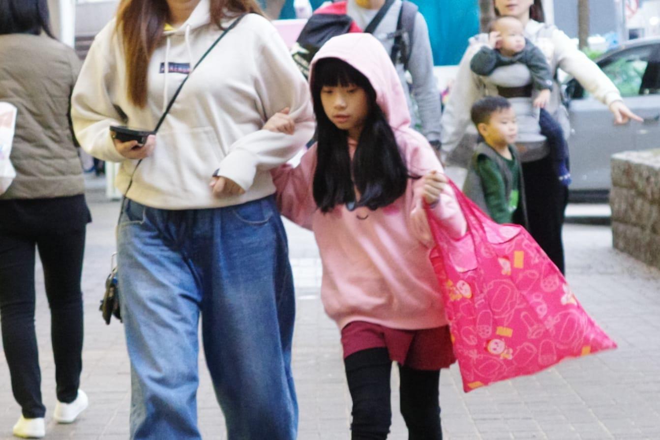 明日最低13度。(吳康琦攝)