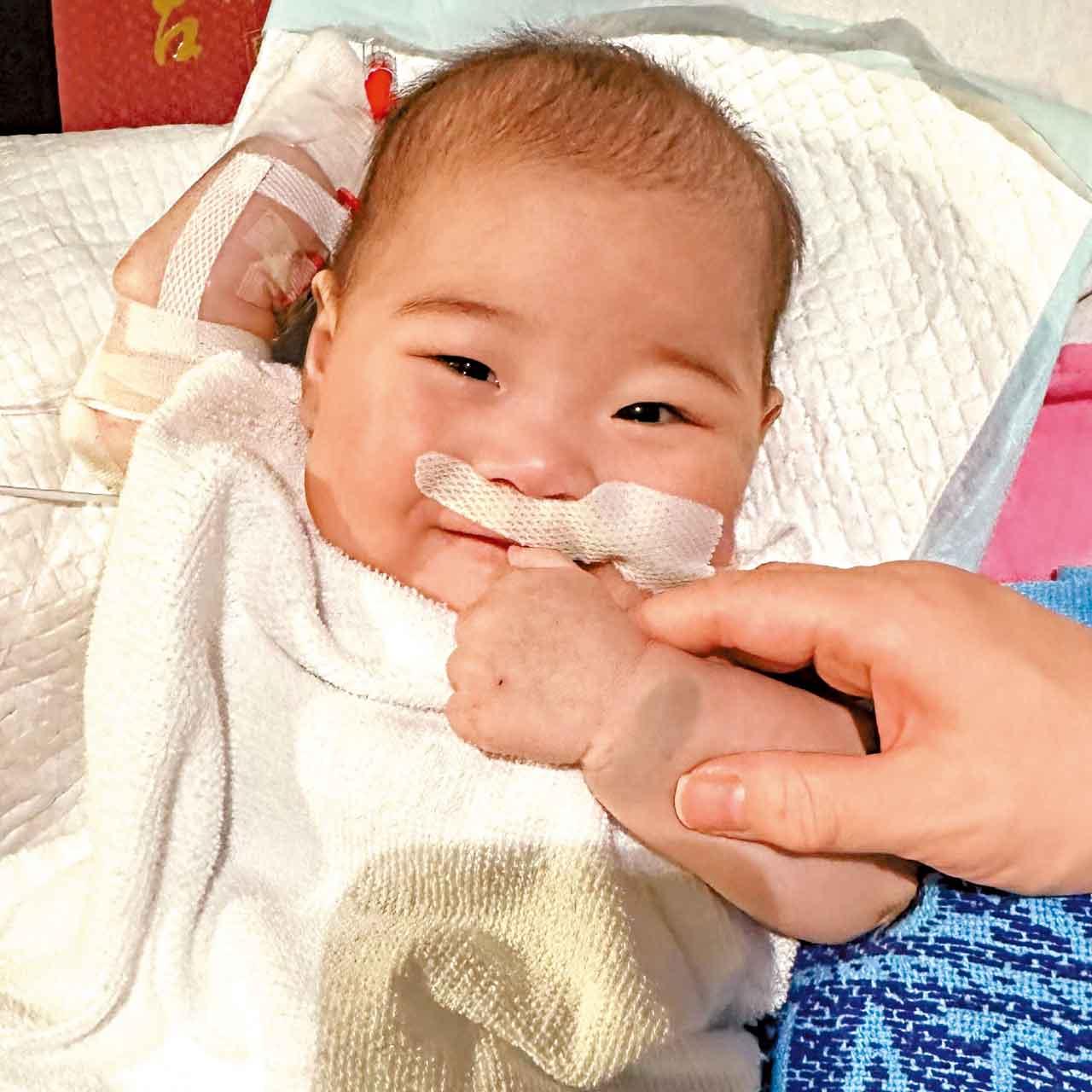 女嬰祈祈心臟移植