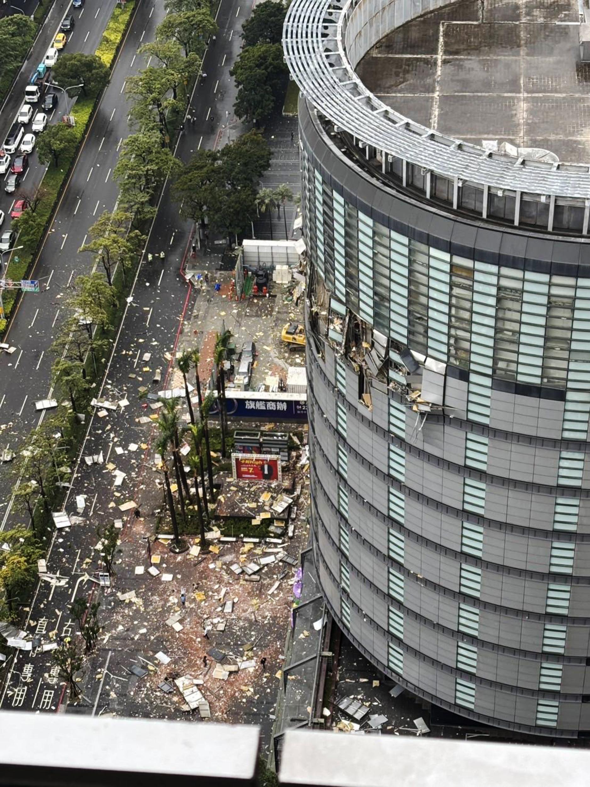 台灣台中市新光三越百貨發生氣爆(中通社)