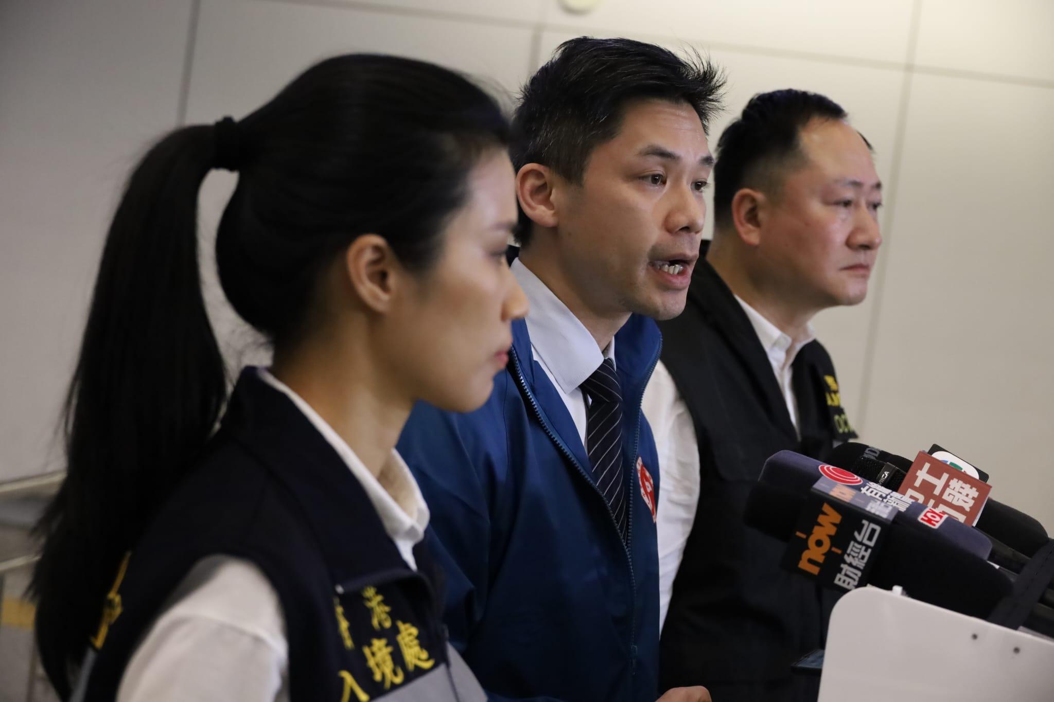 保安局專責小組晚上會見傳媒。(鍾式明攝)