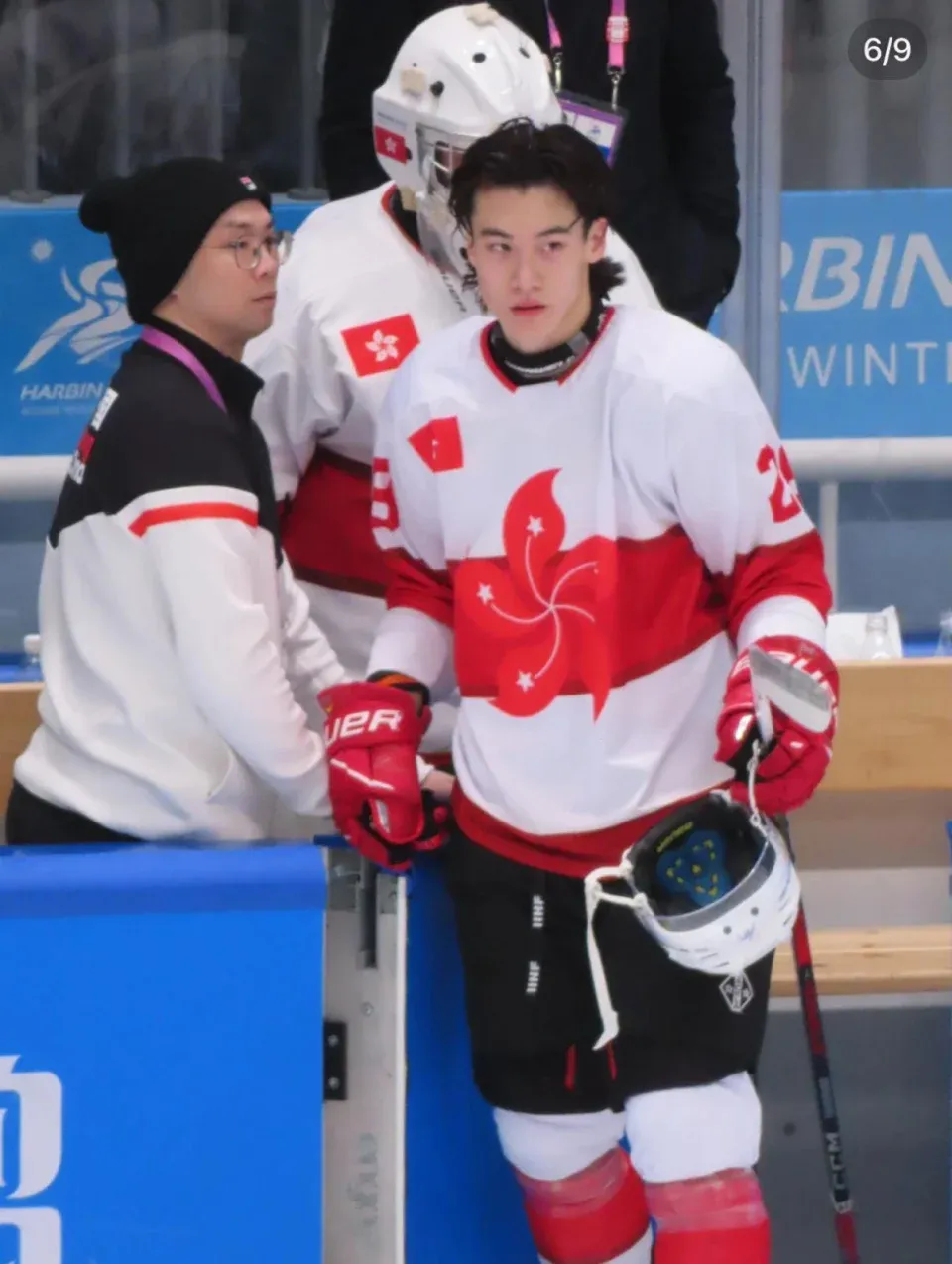 港隊冰球運動員麥顯齊
