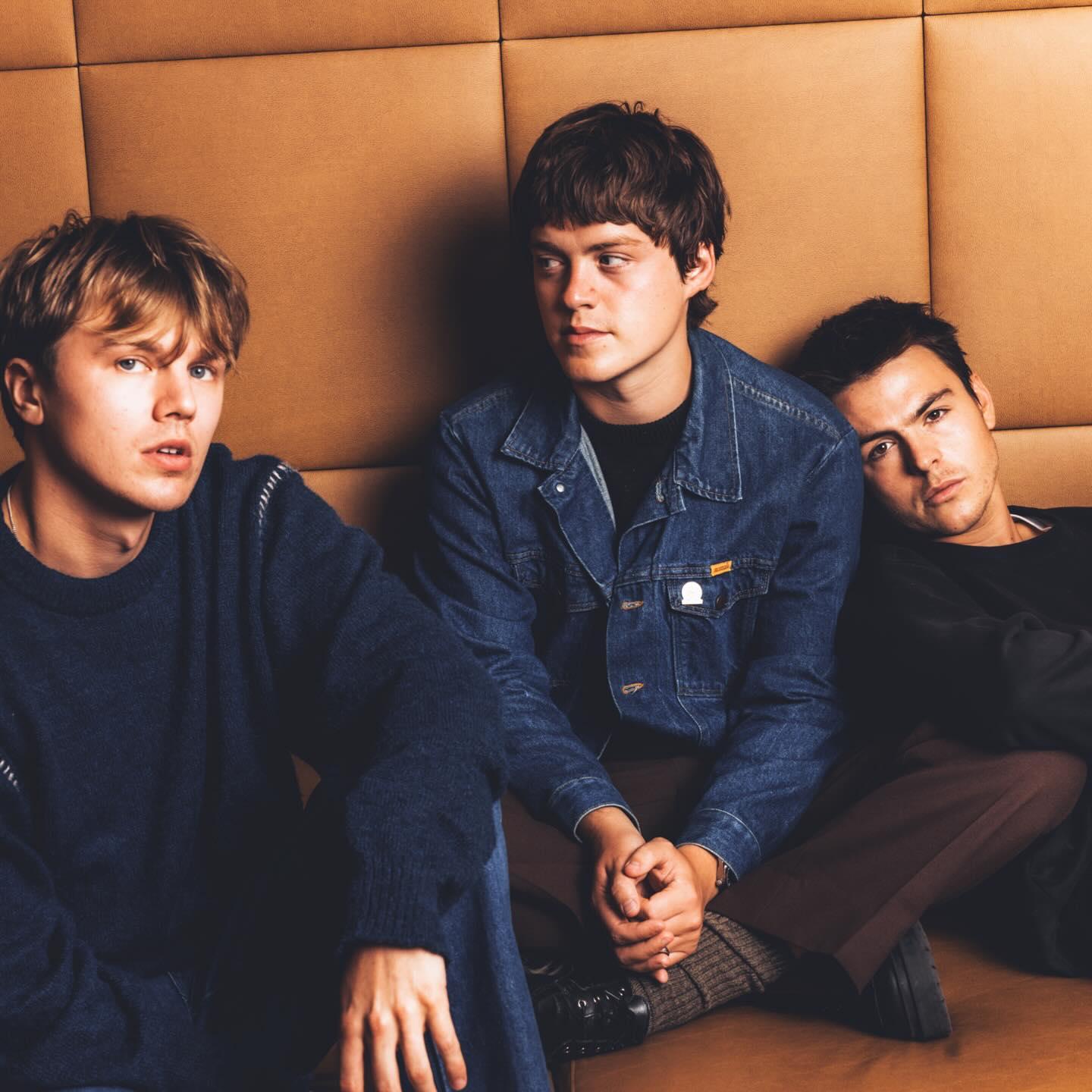 New Hope Club指,成員們各自有新發展,有新消息會即刻宣布。