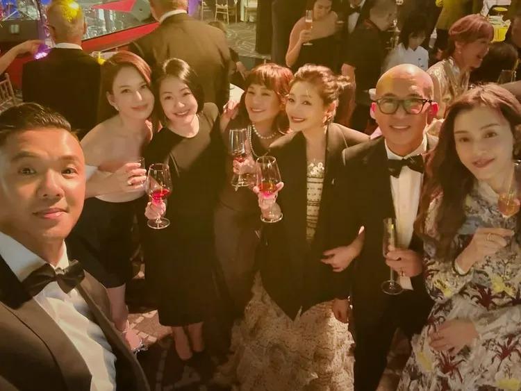 大S於一月底偕老公出席飲宴。