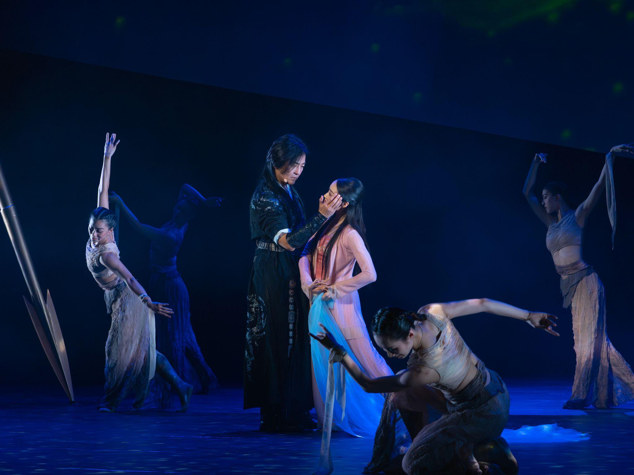 鄭伊健相隔多年再以「聶風」造型亮相。