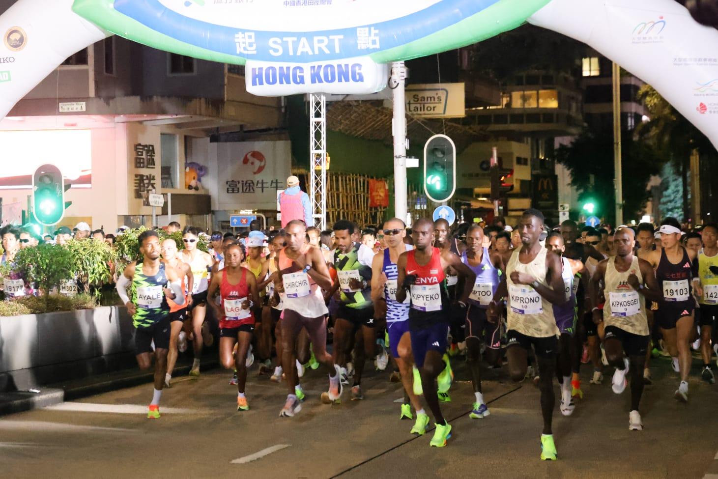 香港馬拉松今日舉行。(吳康琦攝)