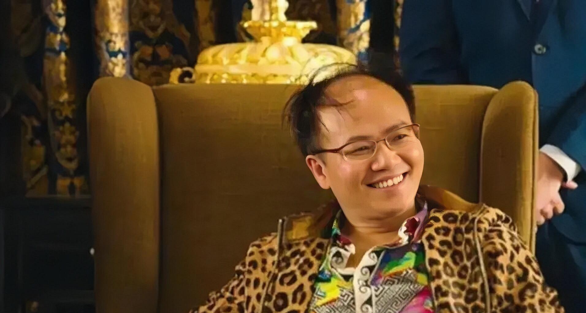 鄭冀峰在周星馳電影美人魚中飾演「鄭總」一角。(網上圖片)