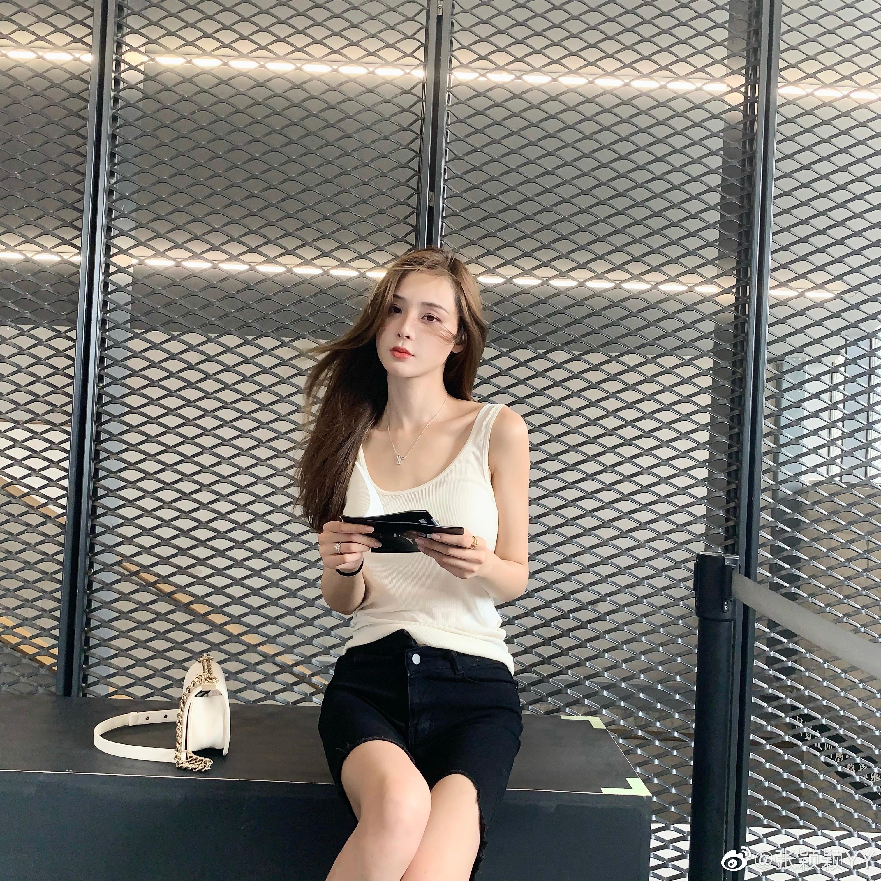 張穎穎曾與汪小菲相愛2個月後分手。(張穎穎微博)