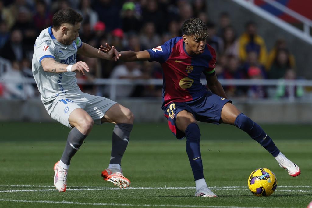 李華度認為耶馬爾未來可望穿上巴塞十號。(資料圖片)