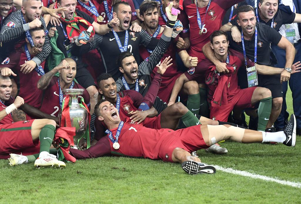 C朗拿度在2016歐國盃決賽傷出,葡萄牙最終加時擊敗法國摘冠。