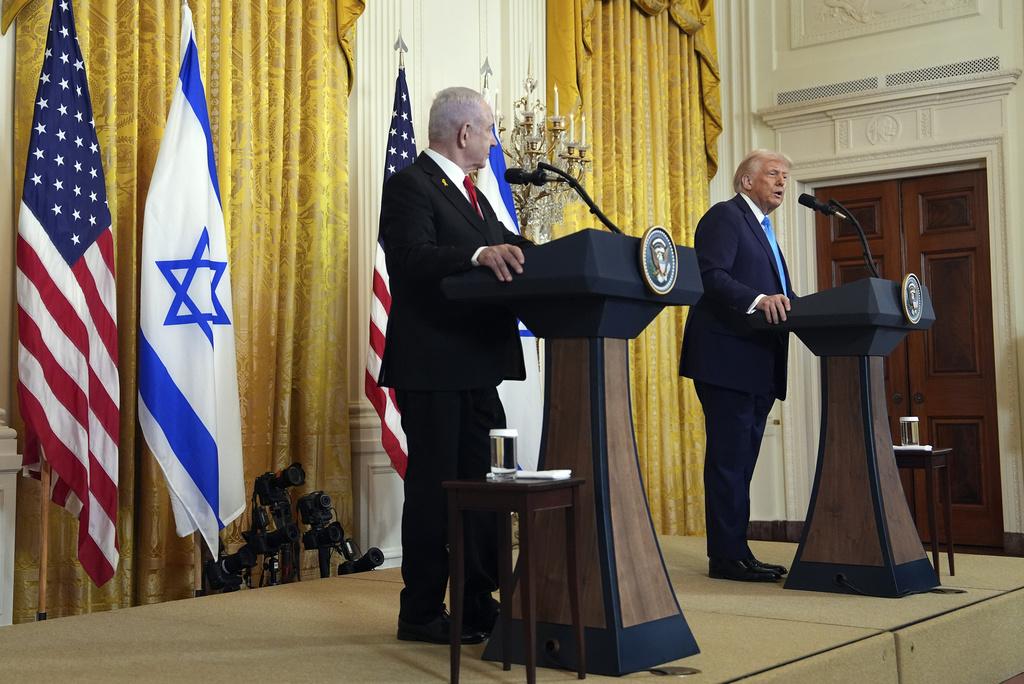 特朗普與內塔尼亞胡會晤後見記者。(美聯社)