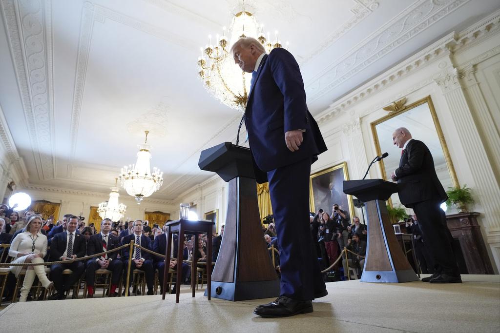 特朗普與內塔尼亞胡會晤後見記者。(美聯社)