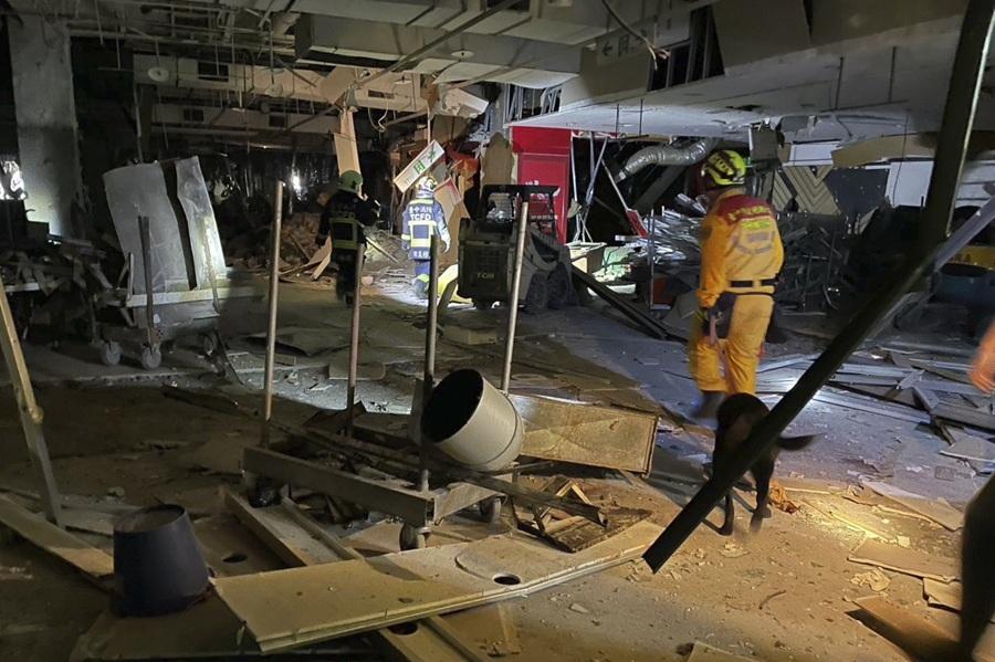 台中新光三越氣爆