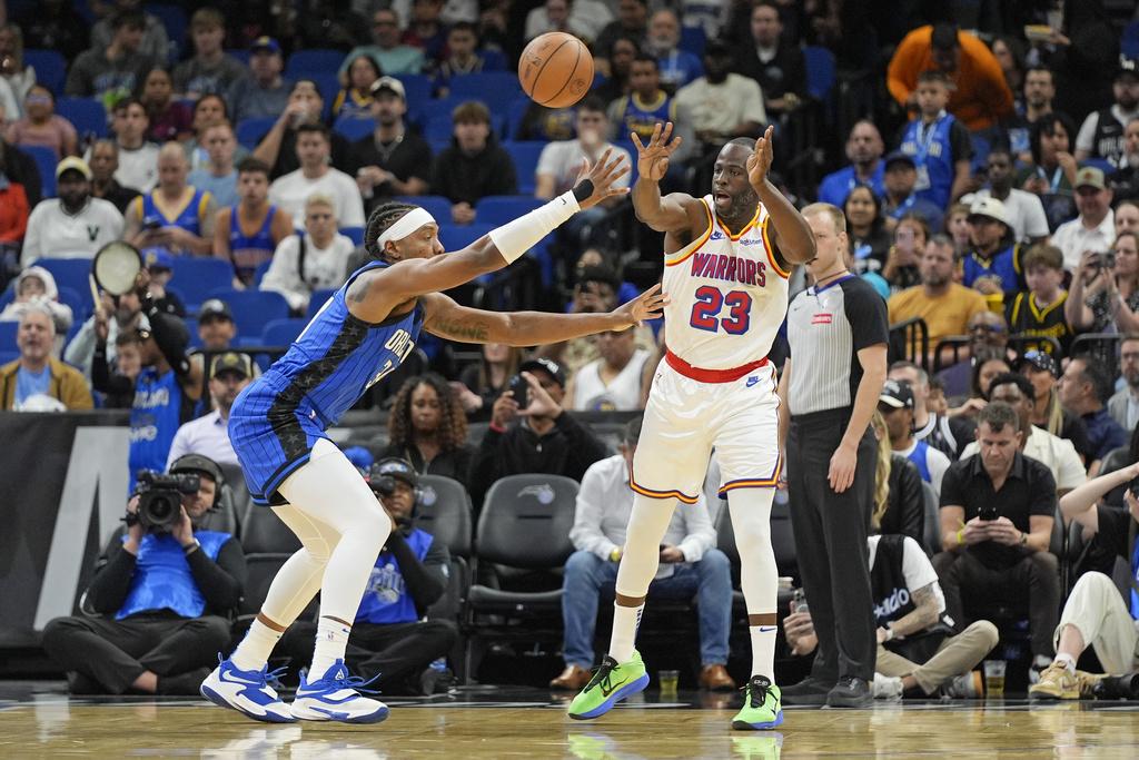 勇士121:115擊敗魔術。(美聯社)