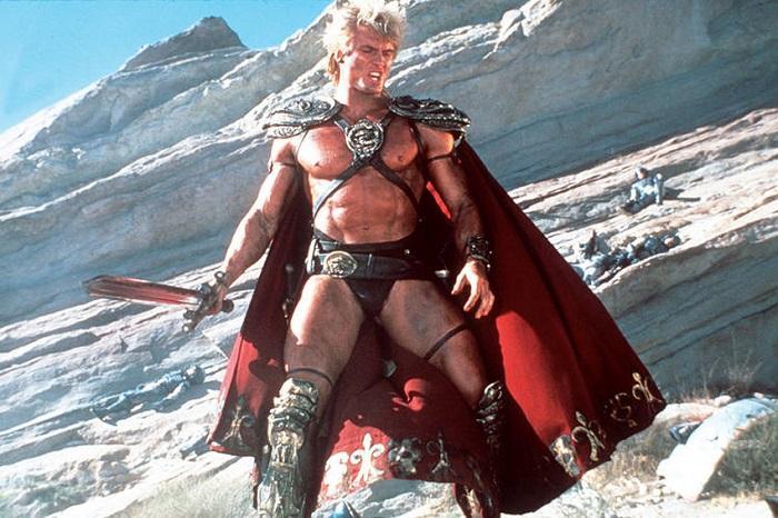 龍格爾曾在1987年電影《宇宙天王》中飾演He-Man。