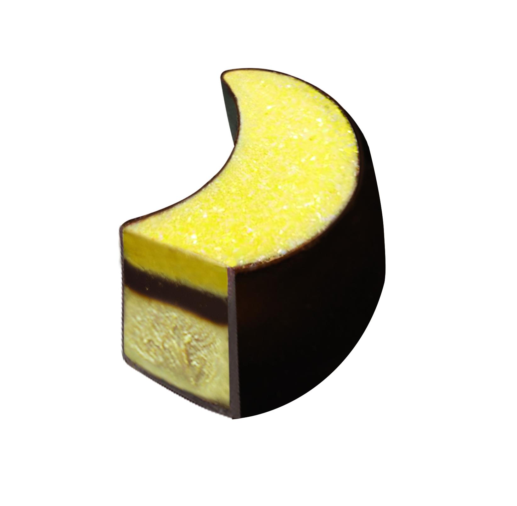 杏仁夾心新月造型巧克力