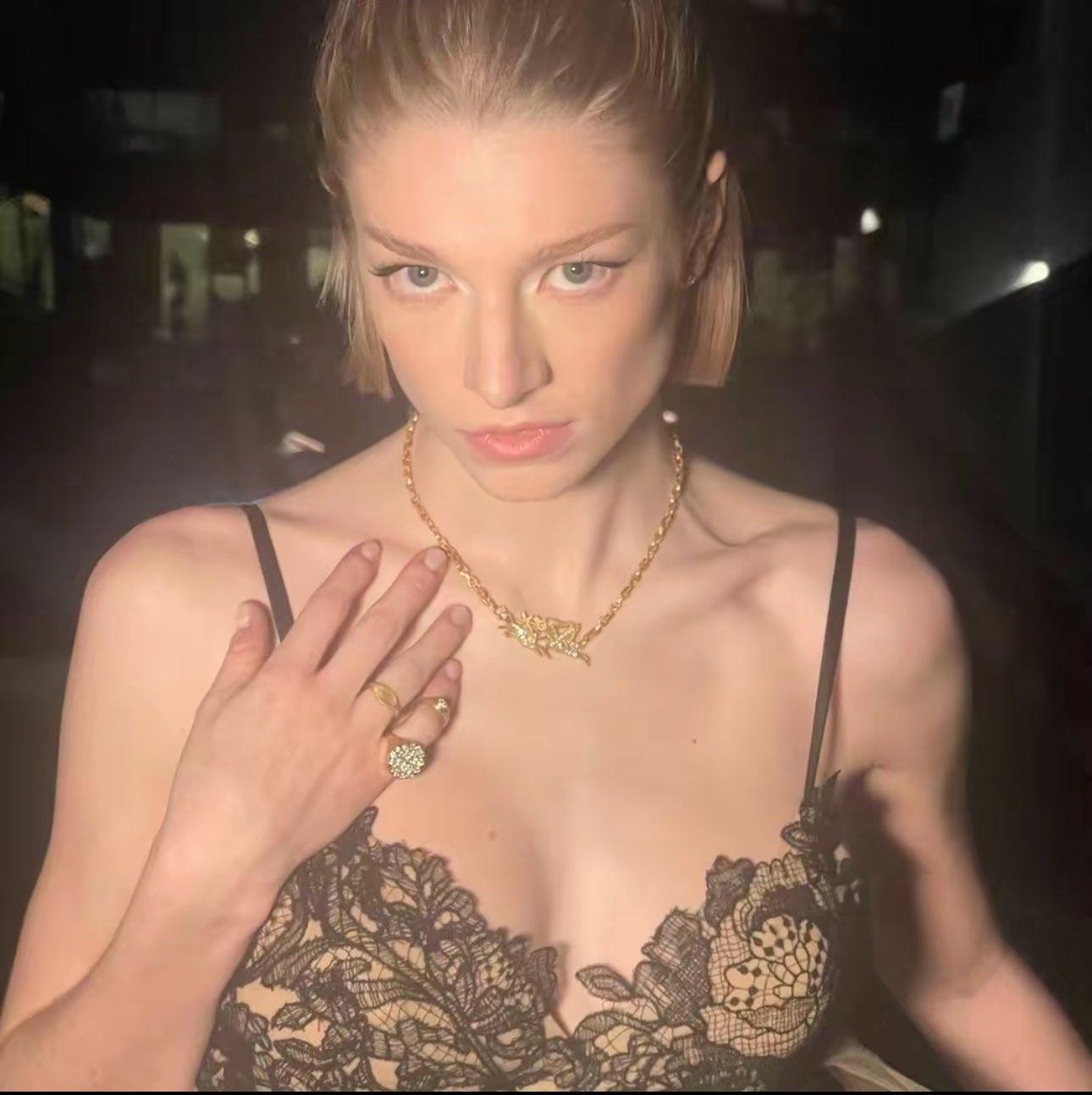 Hunter Schafer (X@schaferfiles)