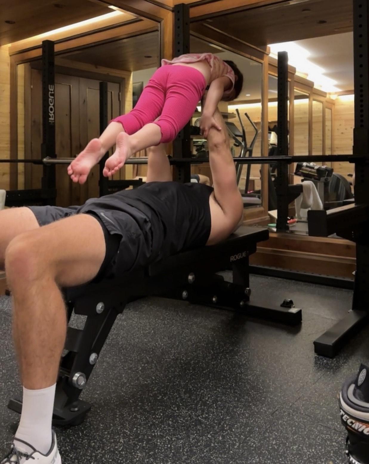 南方高大威猛,身形健碩,相當靚仔 。