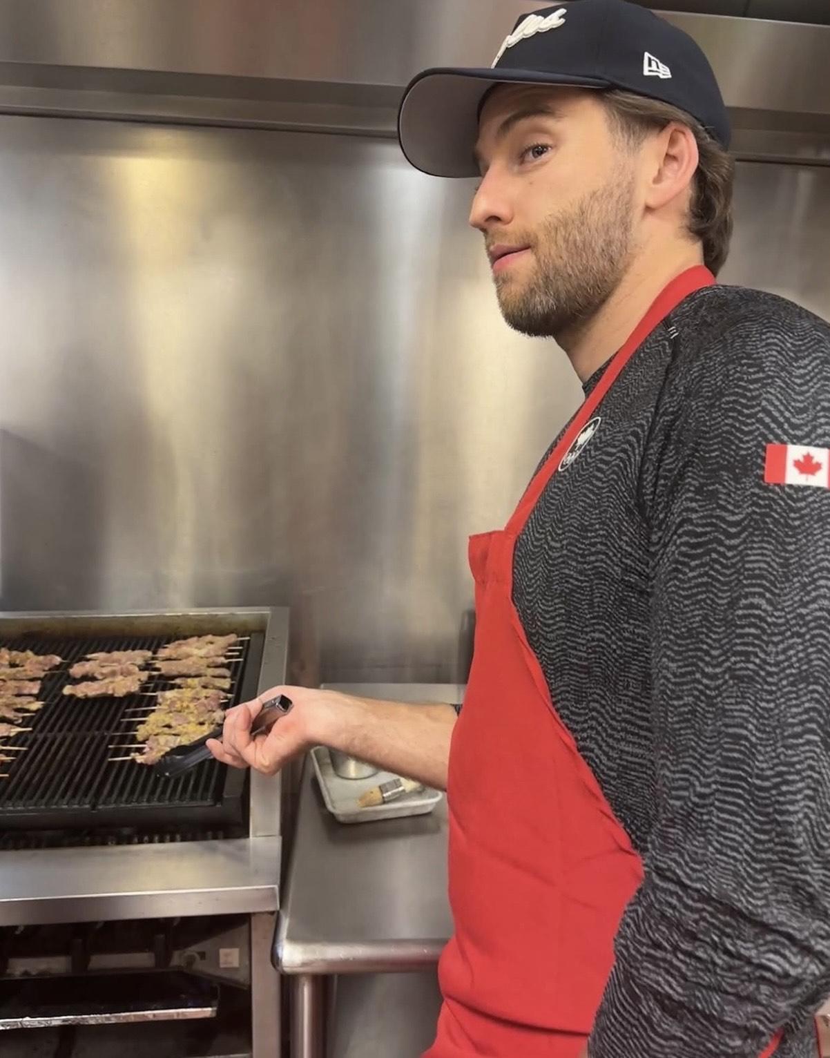 南方高大威猛,身形健碩,相當靚仔 。