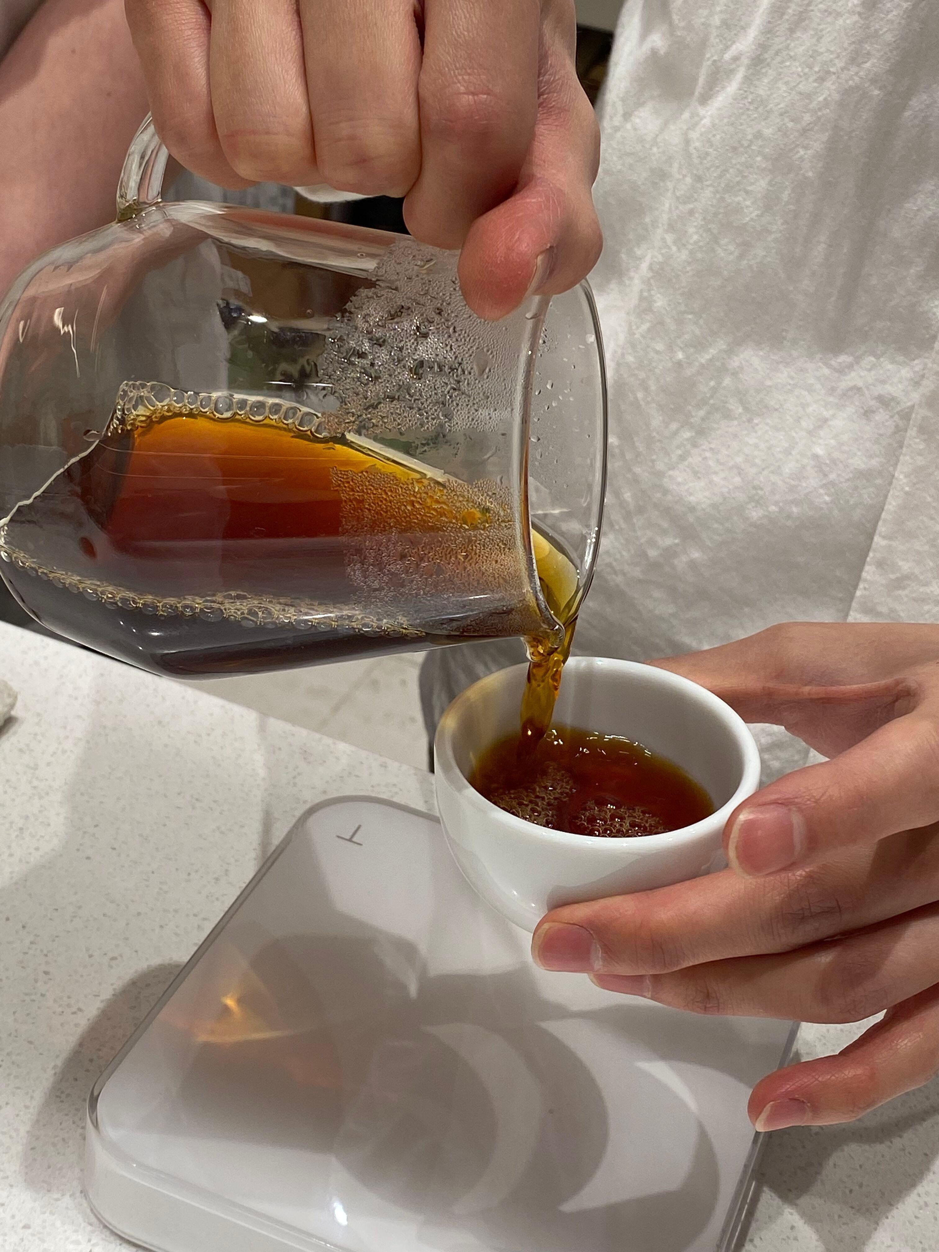 手沖哥倫比亞咖啡$80 帶車梨子、提子、酒桶風味。